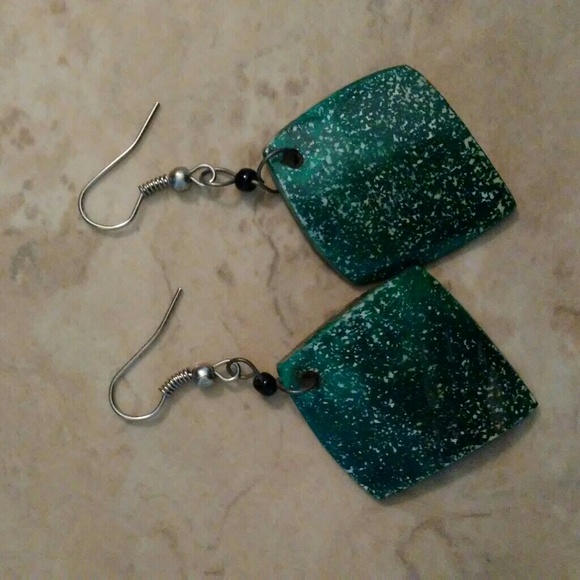 Painted Bone Earring Set - Picture 1 of 3